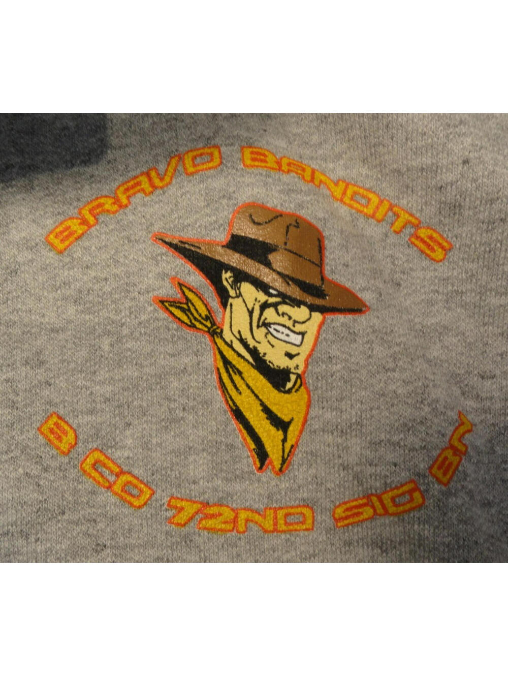 DISCONTINUED BCO BRAVO COMPANY 72ND SIGNAL BN BRAVO BANDITS  UNIT HOODIE LARGE